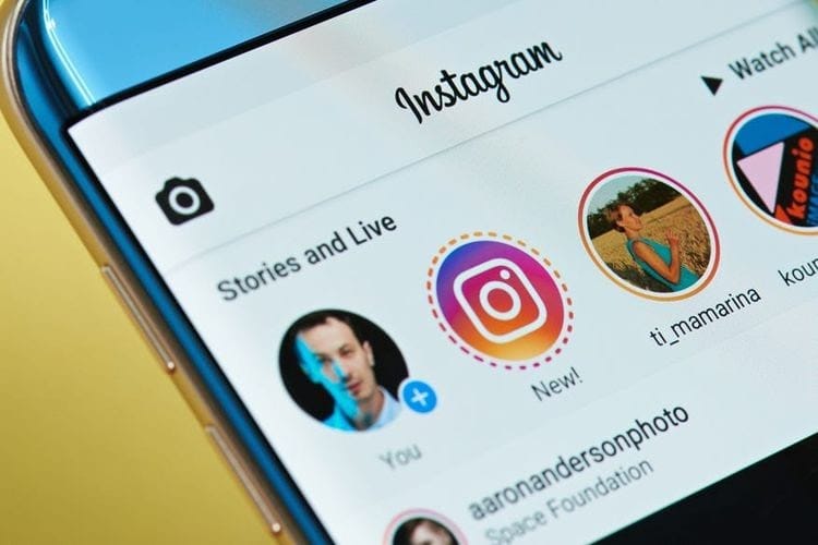 Cara Menambah atau Mengganti Email Instagram